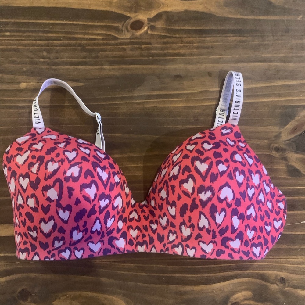 Victoria’s Secret bras bundle